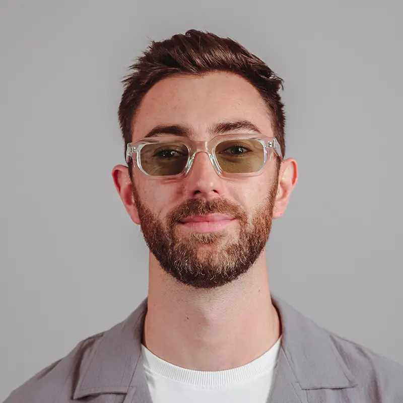 Mark Lyon